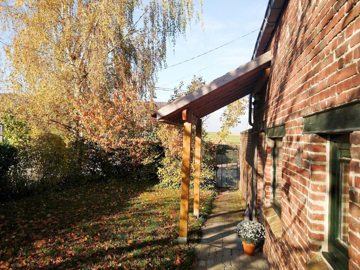 Gite Rural Les Petites Tetes Leuze-en-Hainaut Esterno foto